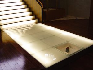 サムネイル: 〔ガラス床〕リゾートホテル ロビー