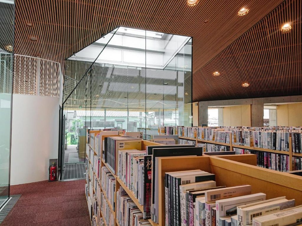 豊後高田市立図書館インテリア03